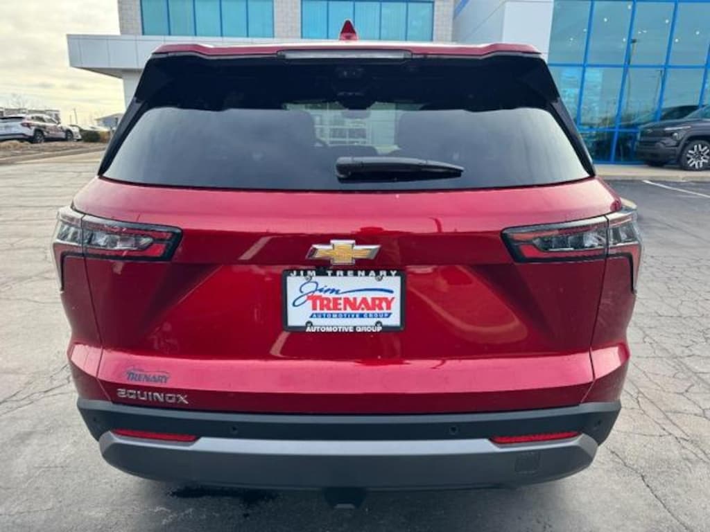 New 2026 Chevrolet Equinox FWD LT SUV