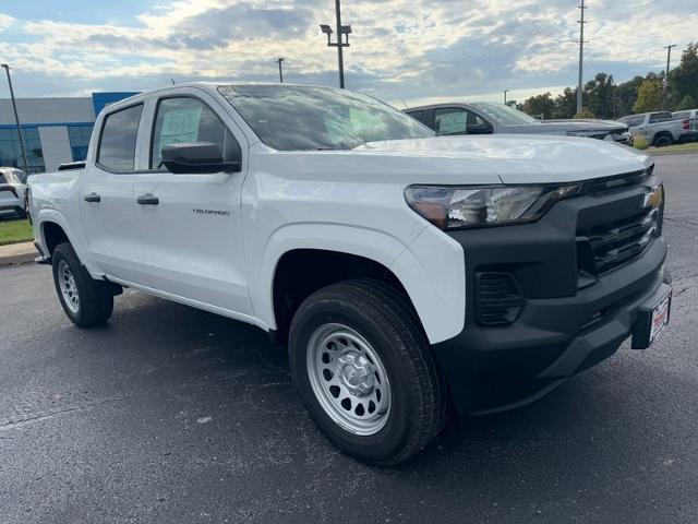 2026 Chevrolet Colorado Work Truck photo 2