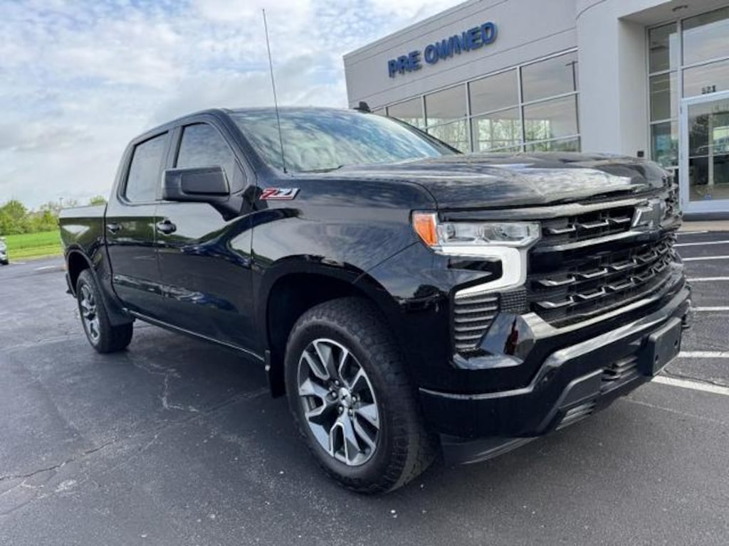 Used 2025 Chevrolet Silverado 1500 RST Crew Cab Pickup