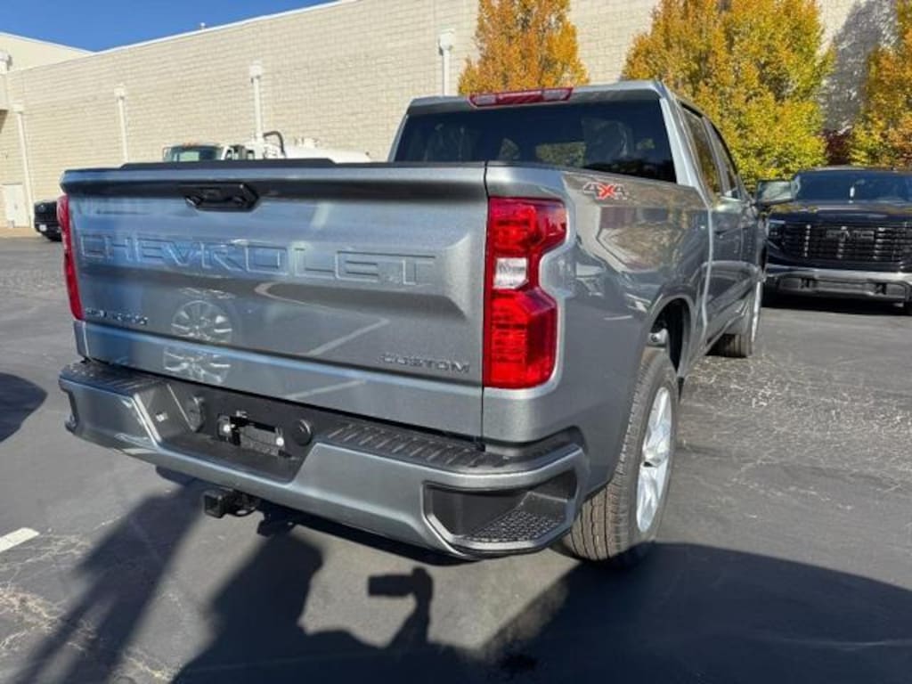 New 2026 Chevrolet Silverado 1500 Custom Truck