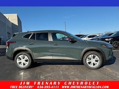 2026 Chevrolet Trax LS SUV