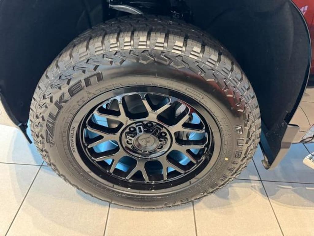 New 2025 Chevrolet Silverado 1500 LT Truck