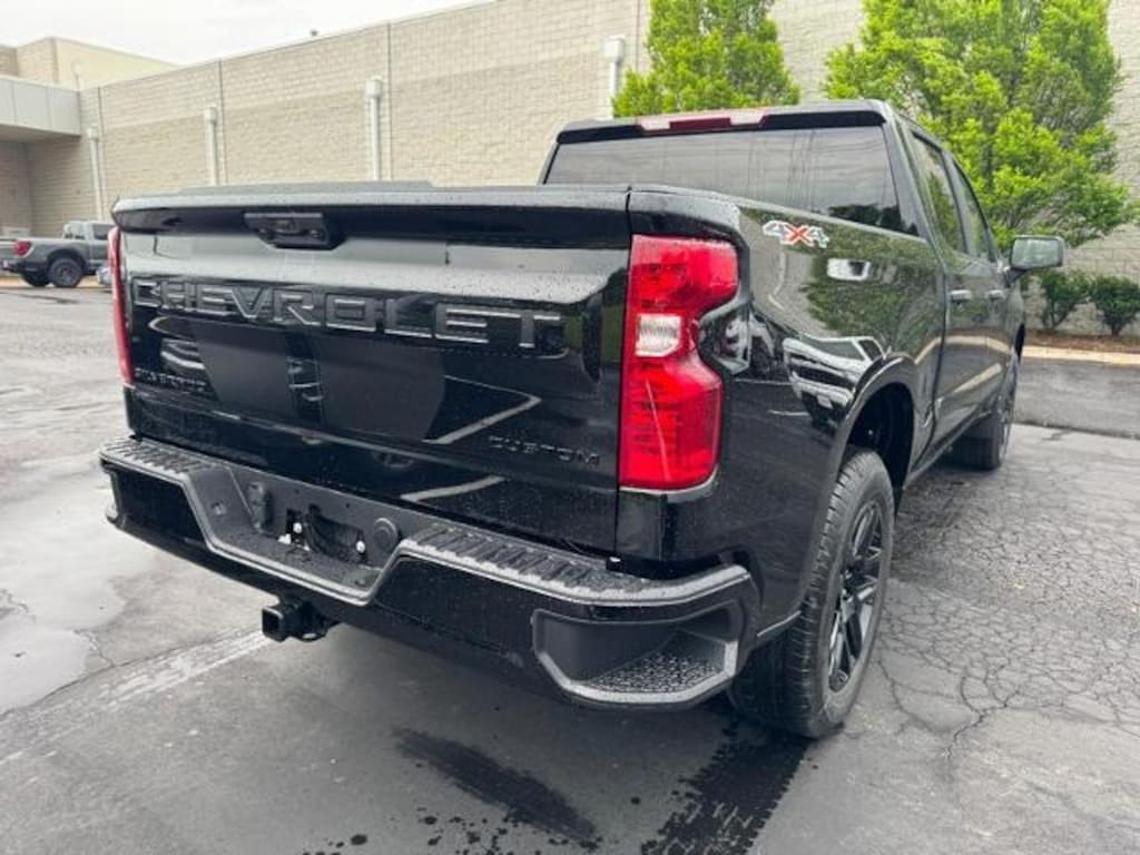 New 2026 Chevrolet Silverado 1500 Custom Truck