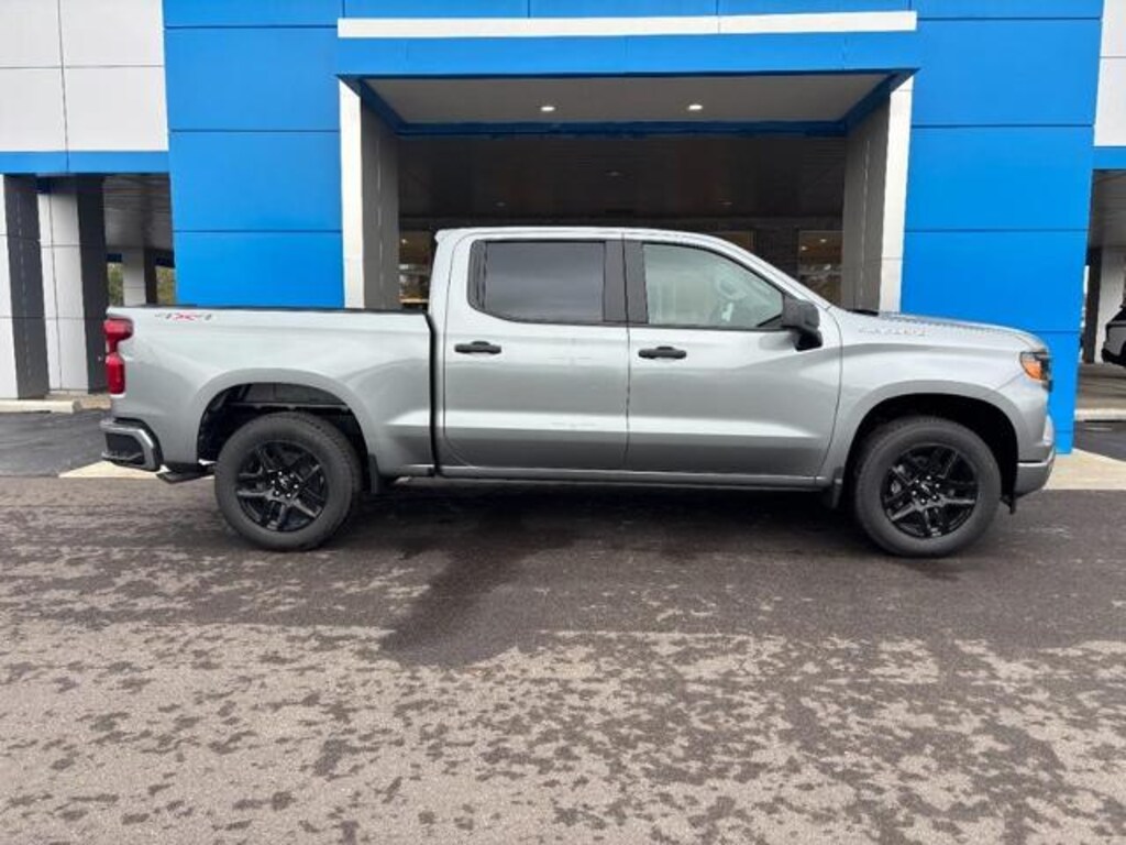 New 2026 Chevrolet Silverado 1500 Custom Truck