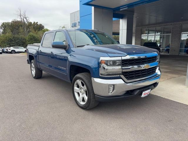 2016 Chevrolet Silverado 1500 LT photo 2