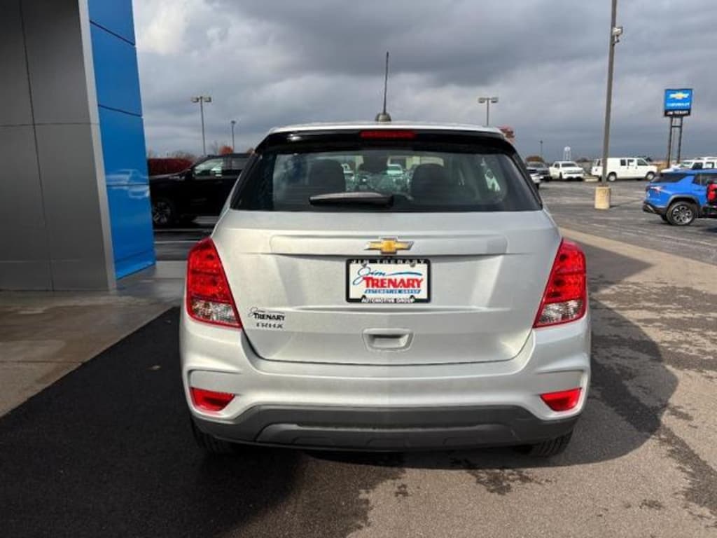 Used 2020 Chevrolet Trax LS Sport Utility