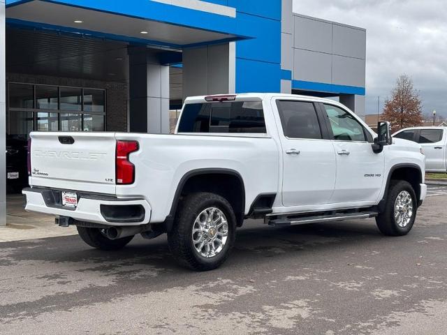 2025 Chevrolet Silverado 2500HD LTZ photo 3