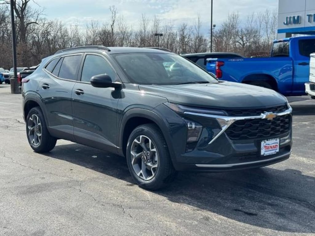 New 2026 Chevrolet Trax LT SUV