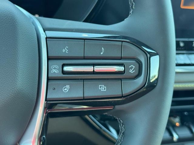 2026 Chevrolet Colorado ZR2 - Photo 11