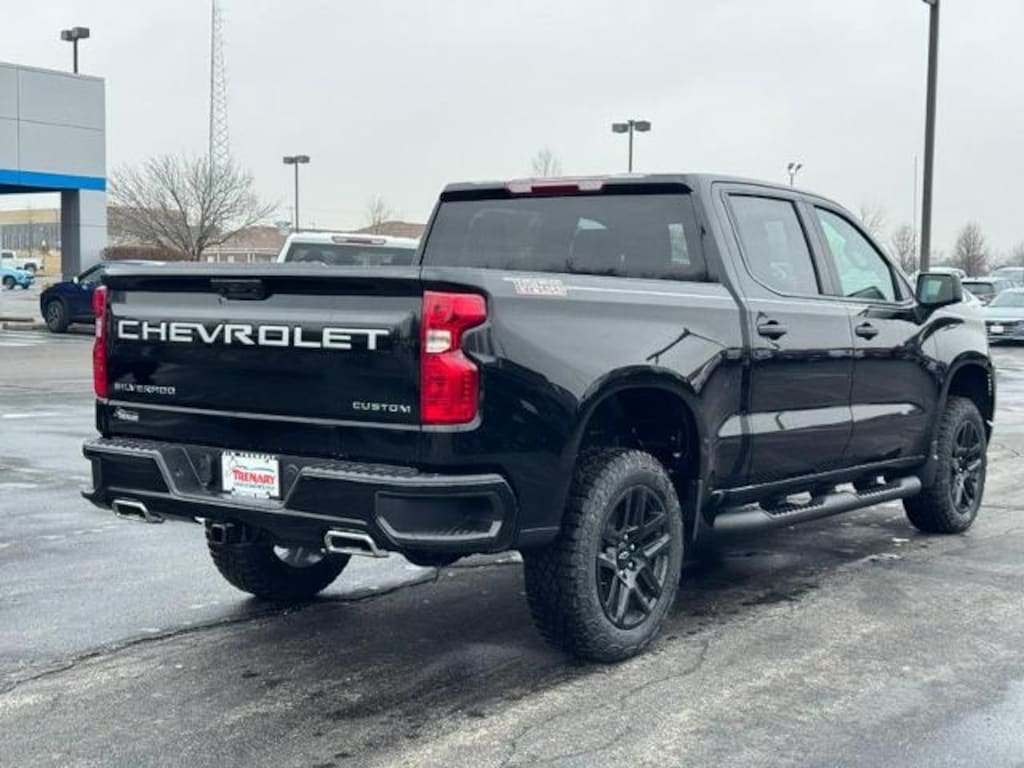 New 2026 Chevrolet Silverado 1500 Custom Trail Boss Truck