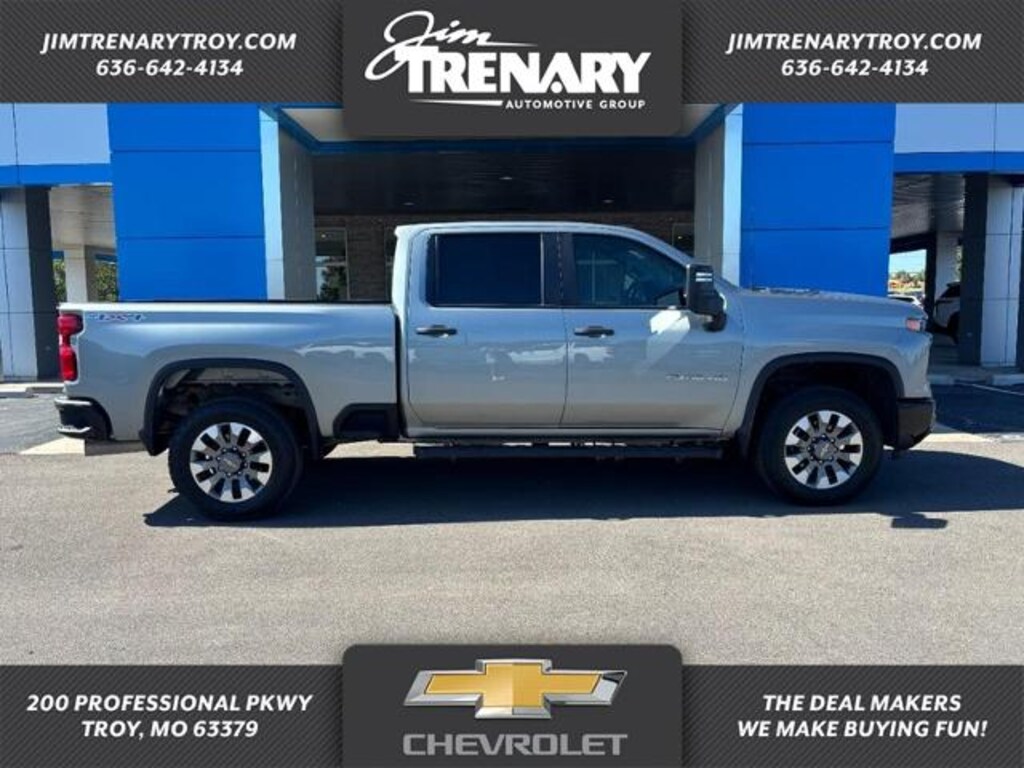 Used 2024 Chevrolet Silverado 2500HD Custom Crew Cab Pickup