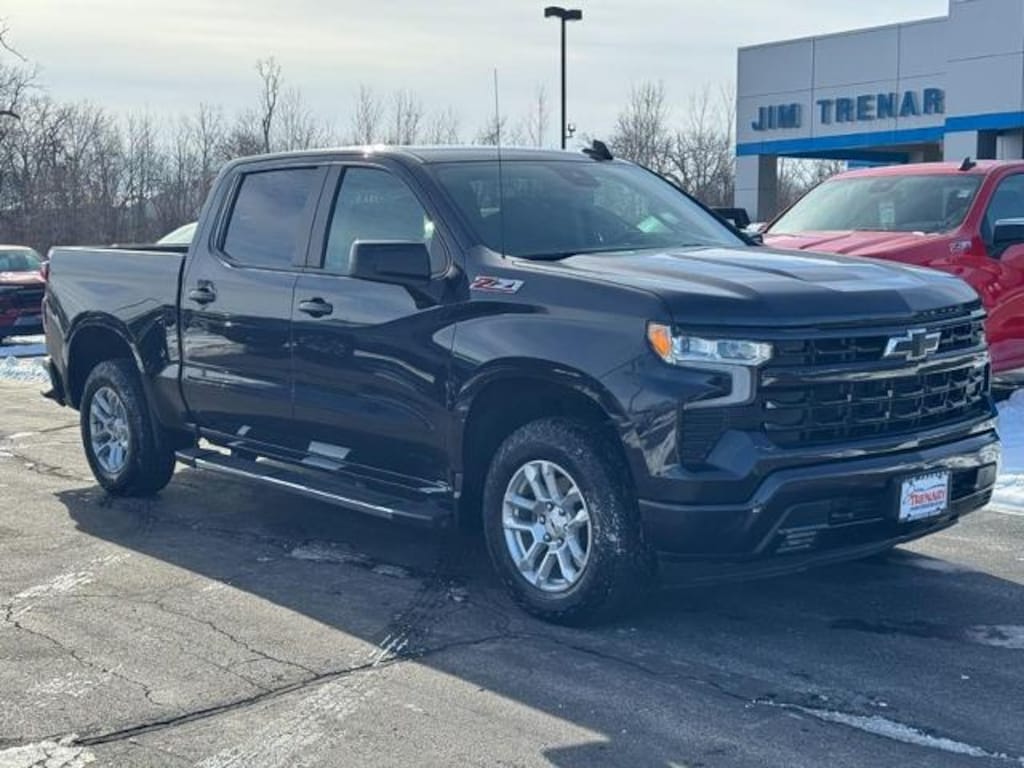Used 2022 Chevrolet Silverado 1500 RST Crew Cab Pickup