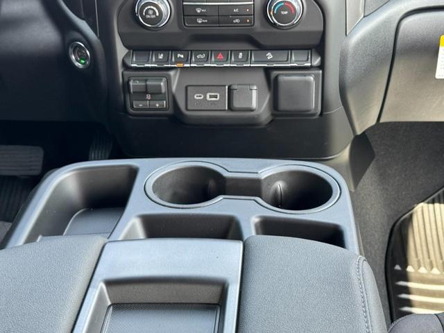 2026 Chevrolet Silverado 2500 HD Custom - Photo 9