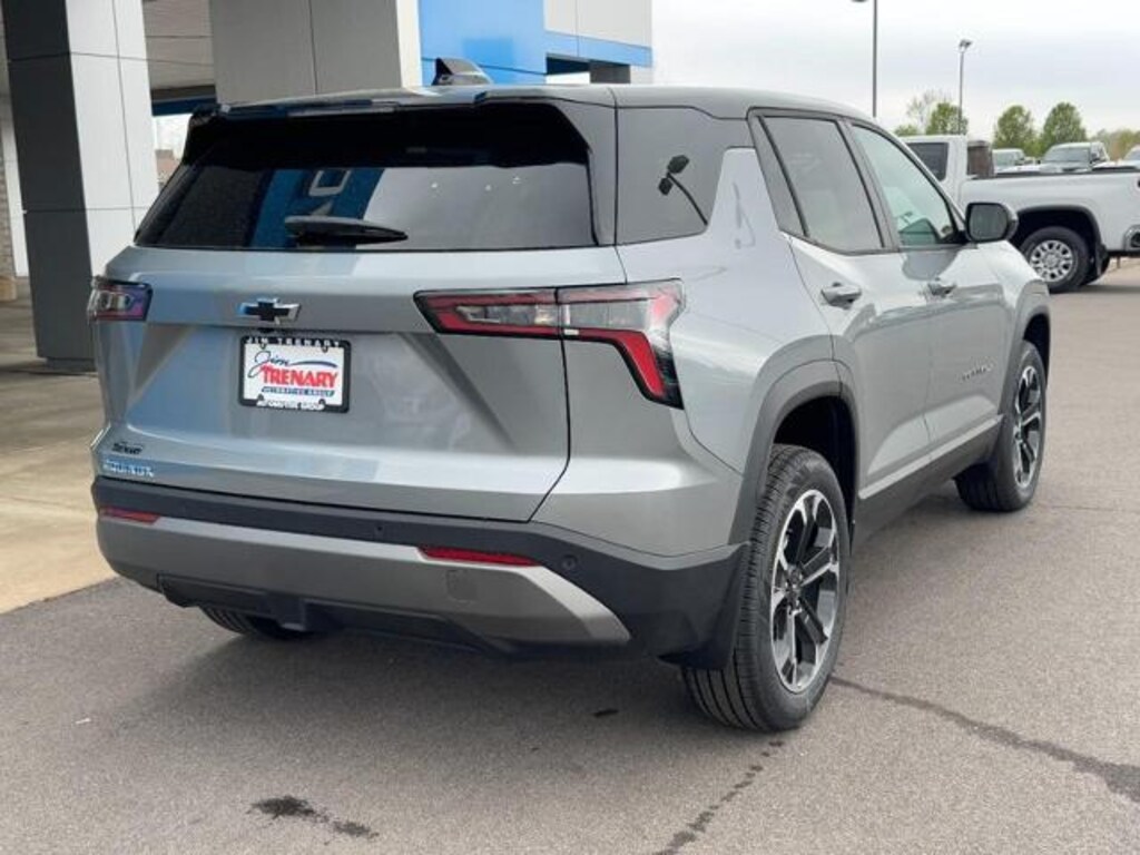 New 2026 Chevrolet Equinox FWD LT SUV