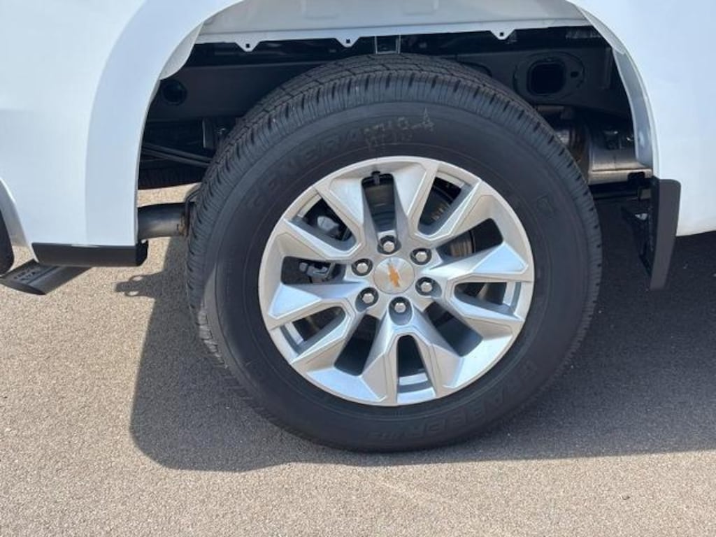 New 2026 Chevrolet Silverado 1500 Custom Truck