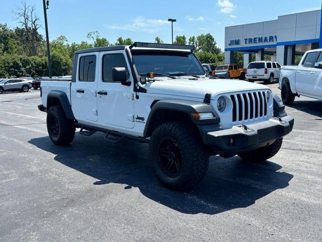 2020 Jeep Gladiator Sport S photo 2