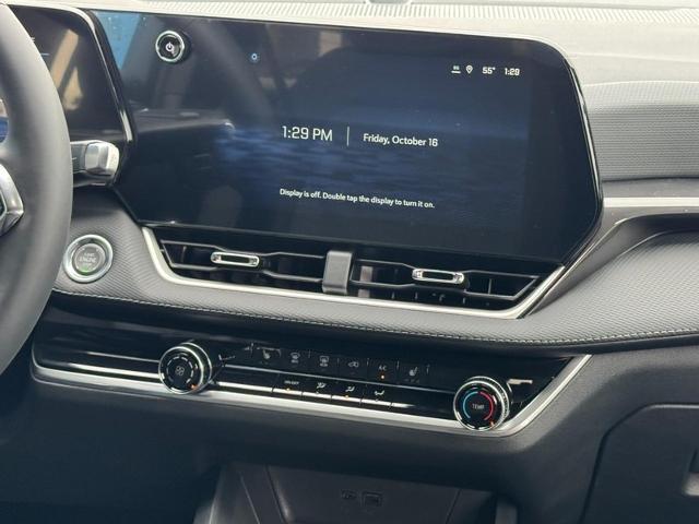 2027 Chevrolet Equinox LT - Photo 8