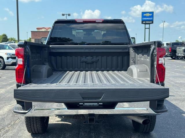 2024 Chevrolet Silverado 2500HD LT photo 4