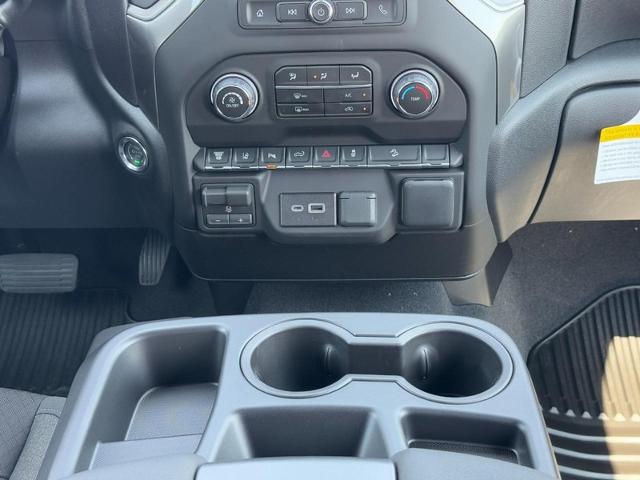 2026 Chevrolet Silverado 2500 HD Custom - Photo 9