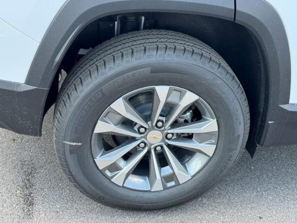New 2026 Chevrolet Equinox AWD LT SUV