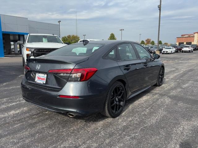 2024 Honda Civic Sport photo 2