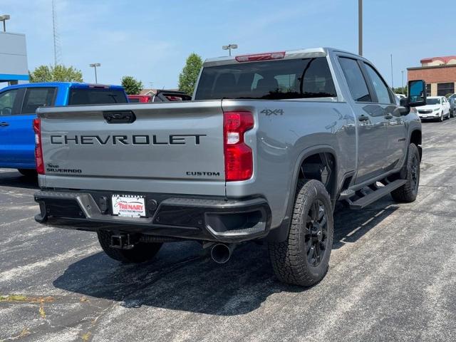 2026 Chevrolet Silverado 2500 HD Custom - Photo 3