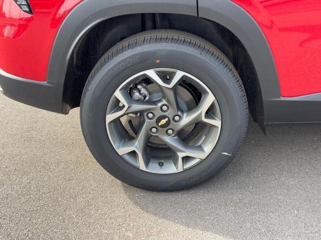 2026 Chevrolet Trax LT - Photo 4