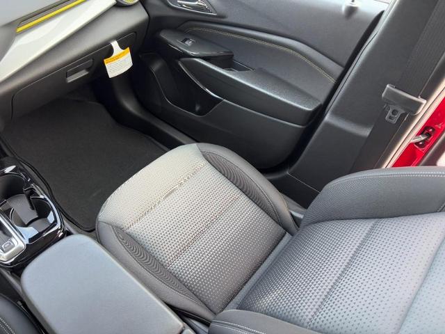 2026 Chevrolet Trax LT - Photo 10