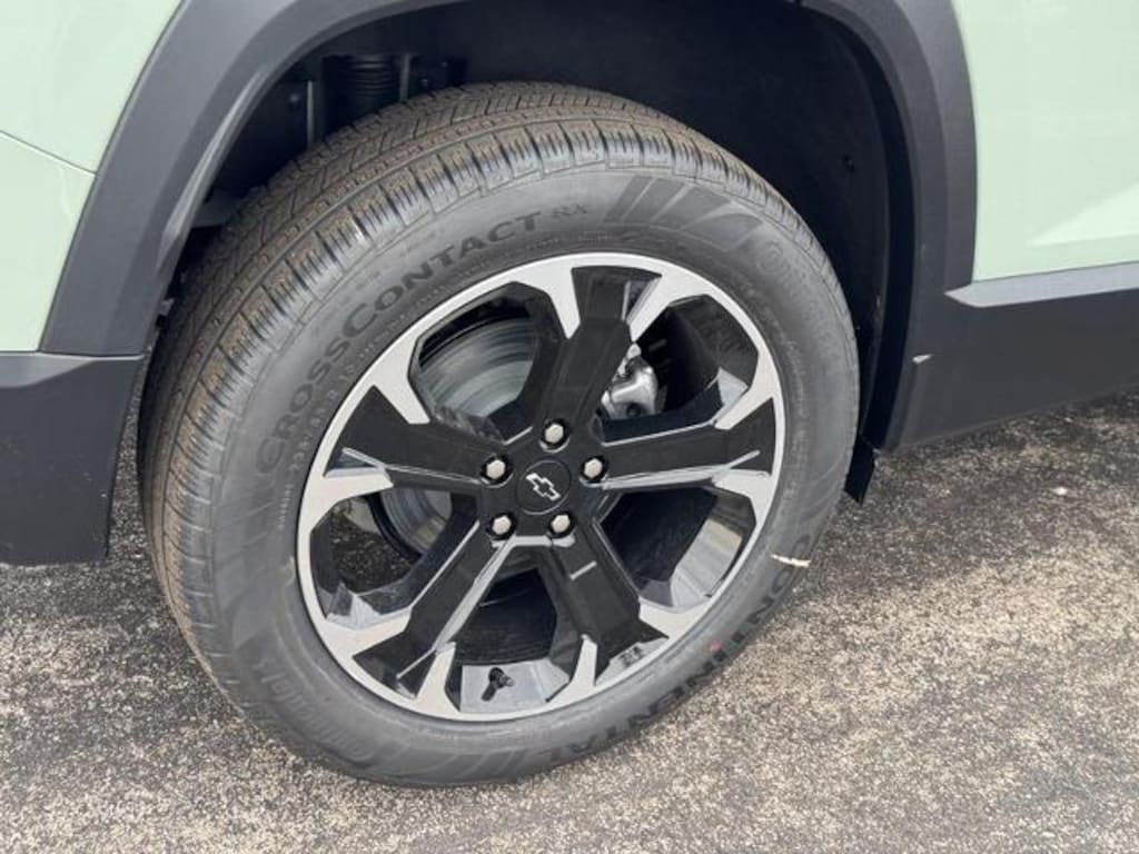 New 2026 Chevrolet Equinox AWD LT SUV