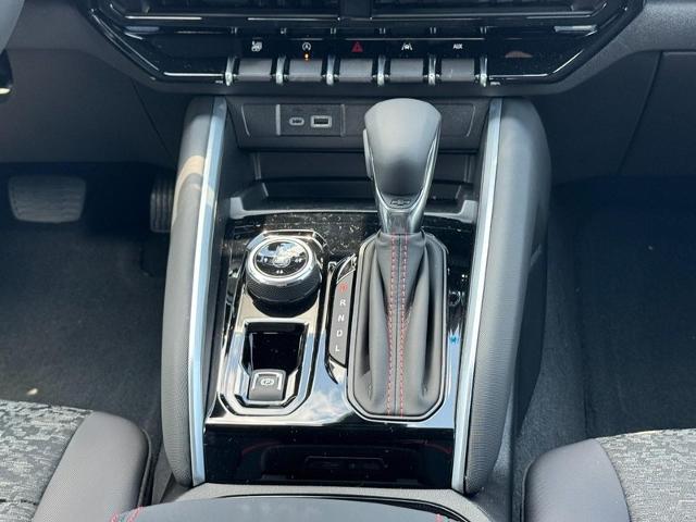 2026 Chevrolet Colorado Z71 - Photo 9