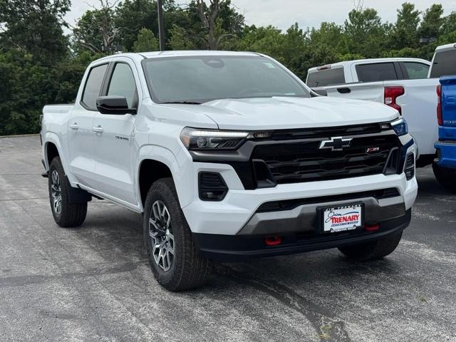 2026 Chevrolet Colorado Z71 - Photo 2