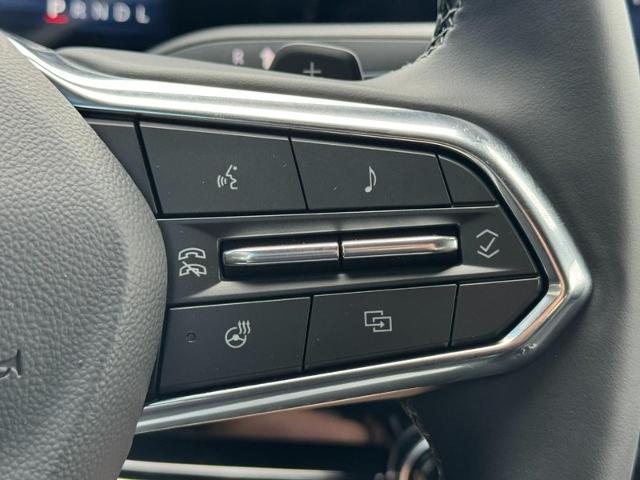 2027 Chevrolet Equinox LT - Photo 11