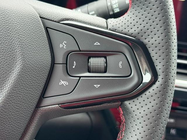 2026 Chevrolet Trax RS - Photo 11