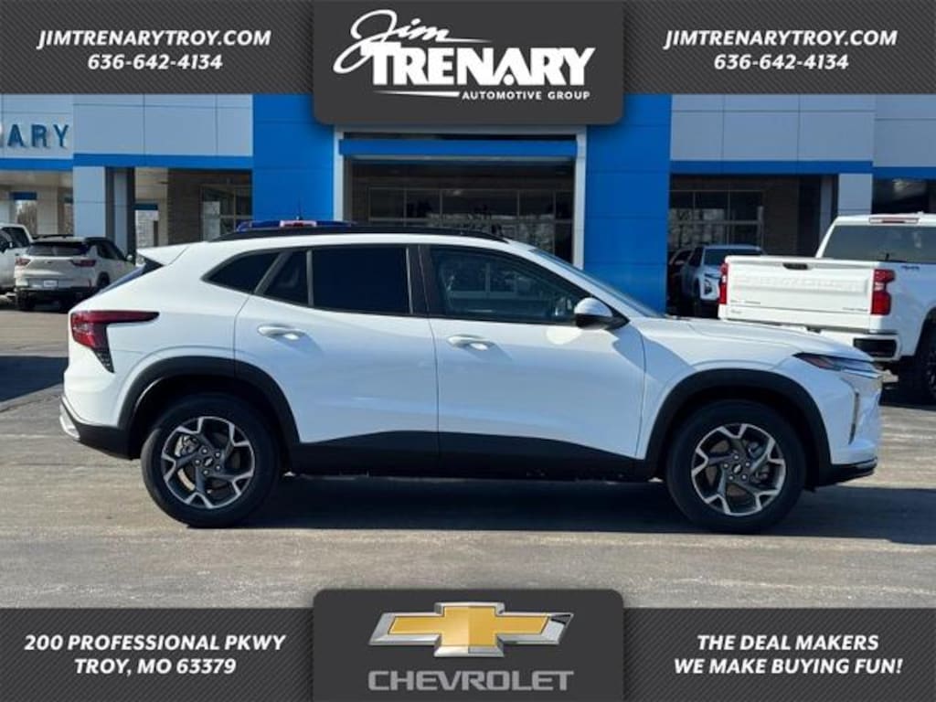 New 2025 Chevrolet Trax LT SUV