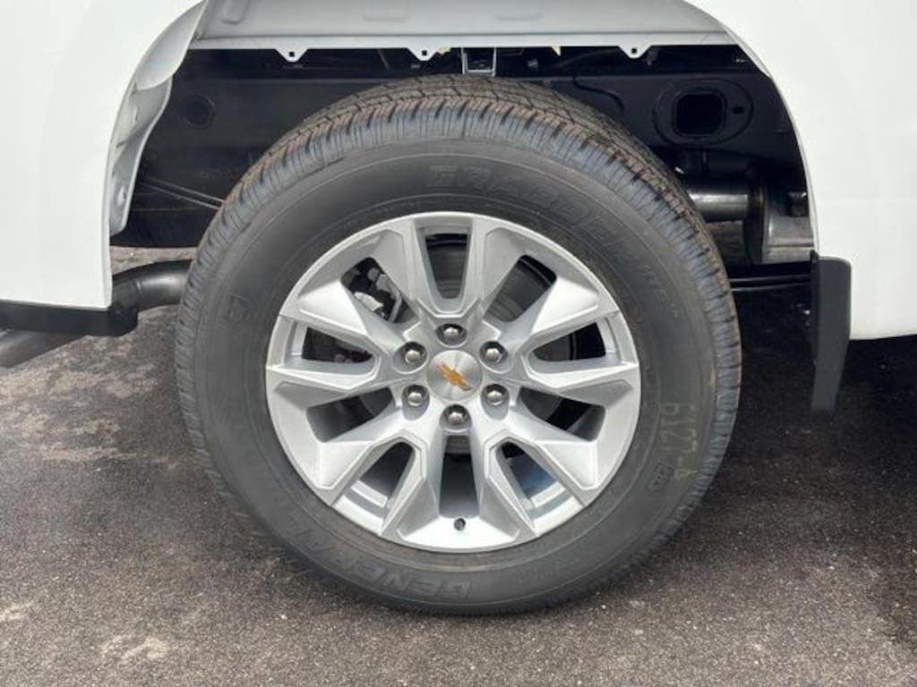 New 2026 Chevrolet Silverado 1500 Custom Truck