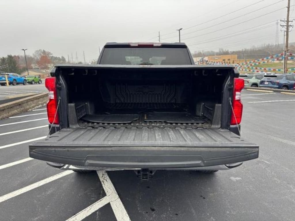 Used 2023 Chevrolet Silverado 1500 LT Crew Cab Pickup