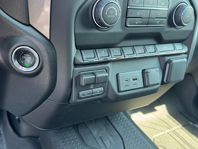 2026 Chevrolet Silverado 2500 HD Custom - Photo 12