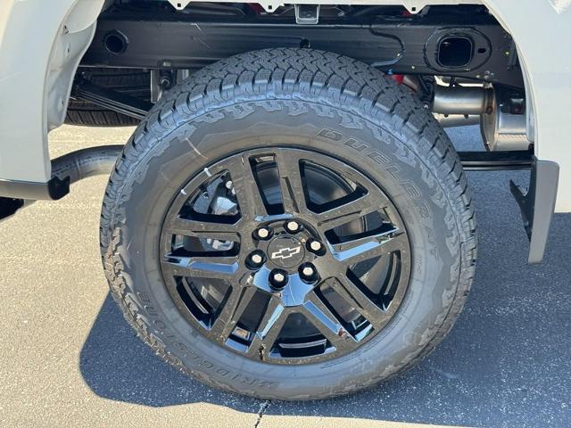 2026 Chevrolet Silverado 1500 Custom Trail Boss - Photo 4