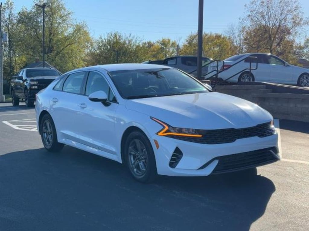 Used 2023 Kia K5 LXS Car