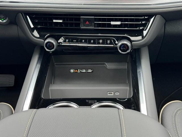 2026 Chevrolet Tahoe Premier - Photo 10
