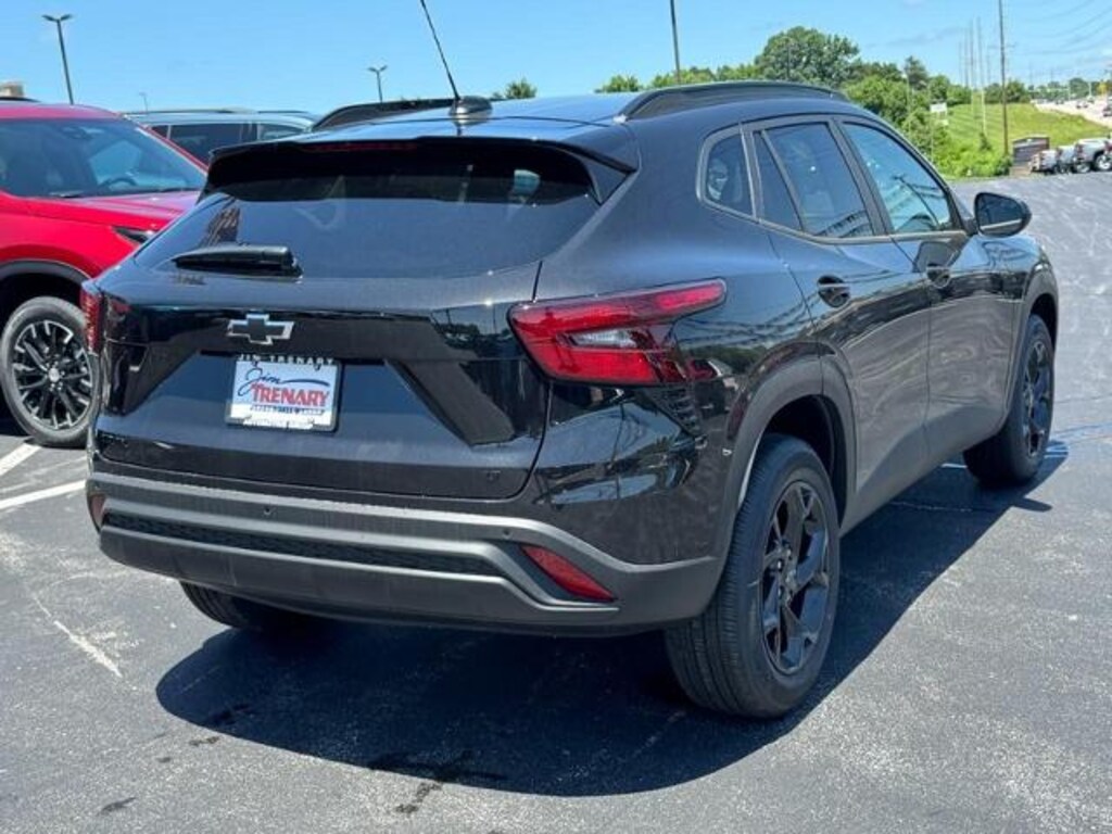 New 2026 Chevrolet Trax LT SUV