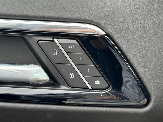 2026 Chevrolet Tahoe Premier - Photo 11