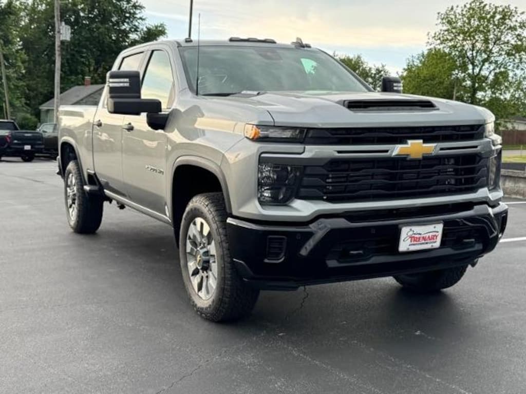 New 2026 Chevrolet Silverado 2500HD Custom Truck