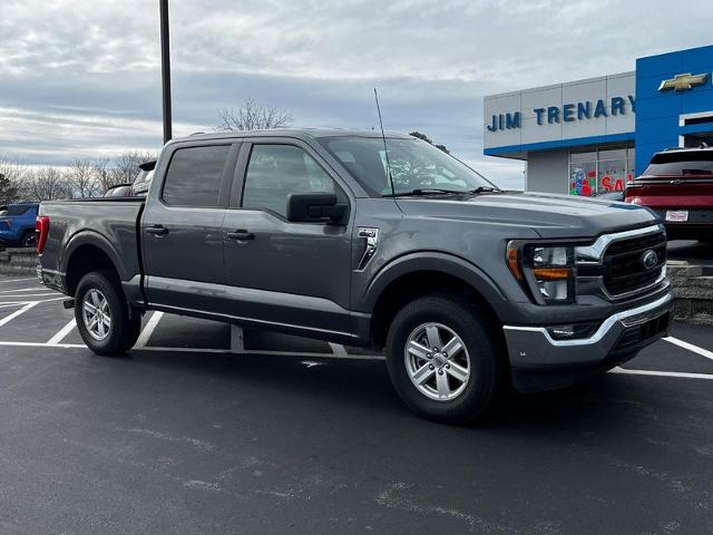 2023 Ford F-150 XLT photo 2