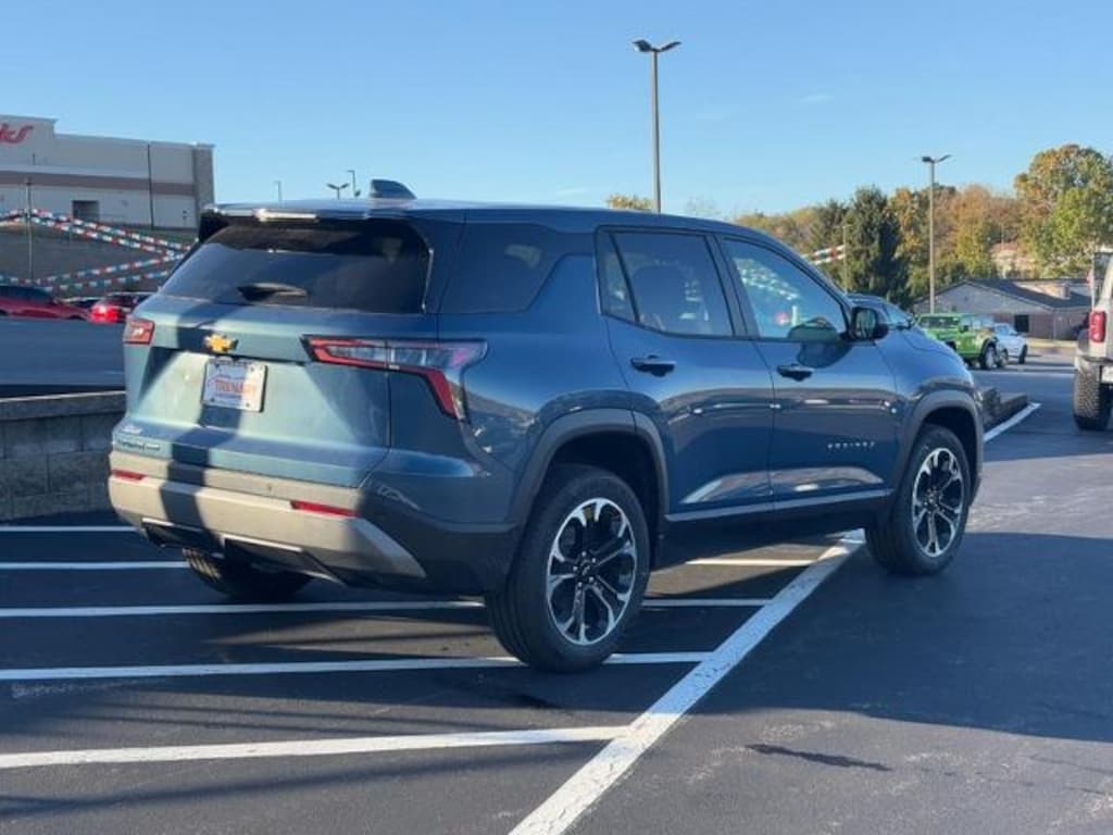 New 2026 Chevrolet Equinox AWD LT SUV