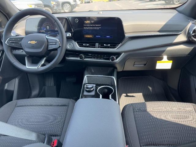 2027 Chevrolet Equinox LT - Photo 7