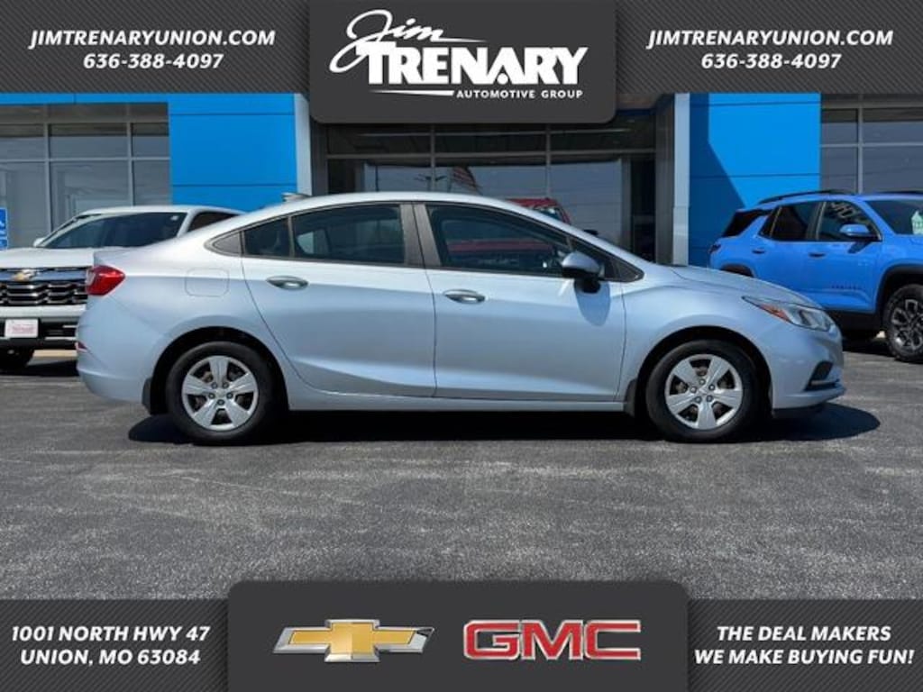 Used 2017 Chevrolet Cruze LS Car