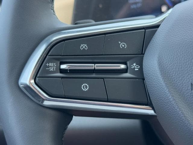 2027 Chevrolet Equinox LT - Photo 11