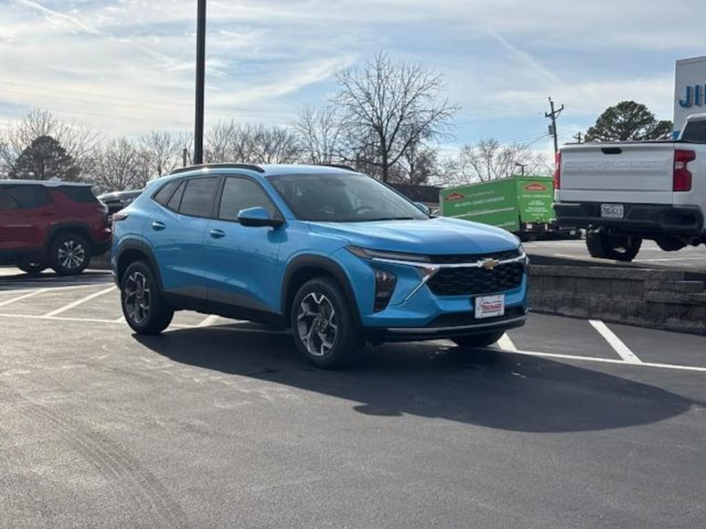 New 2026 Chevrolet Trax LT SUV