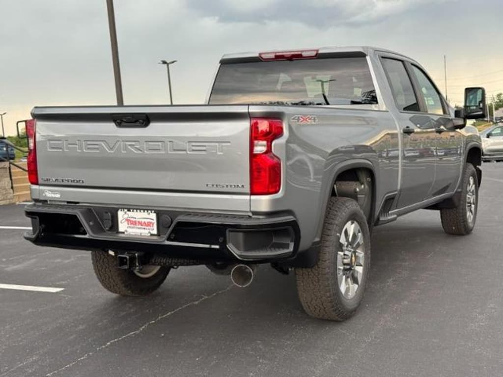 New 2026 Chevrolet Silverado 2500HD Custom Truck